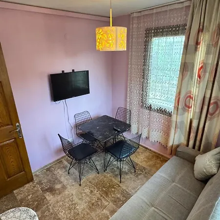 아파트 Rodd's House Iasos *