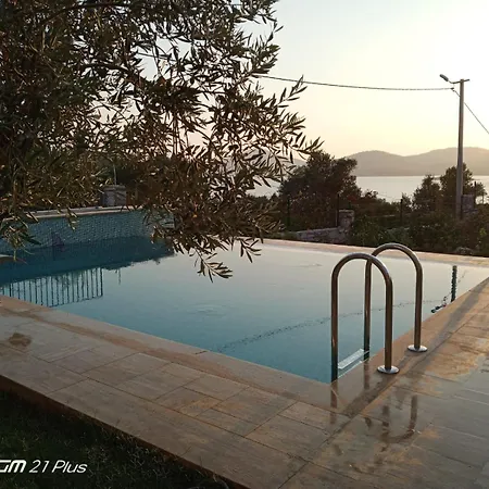 Rodd's House Iasos Daire *